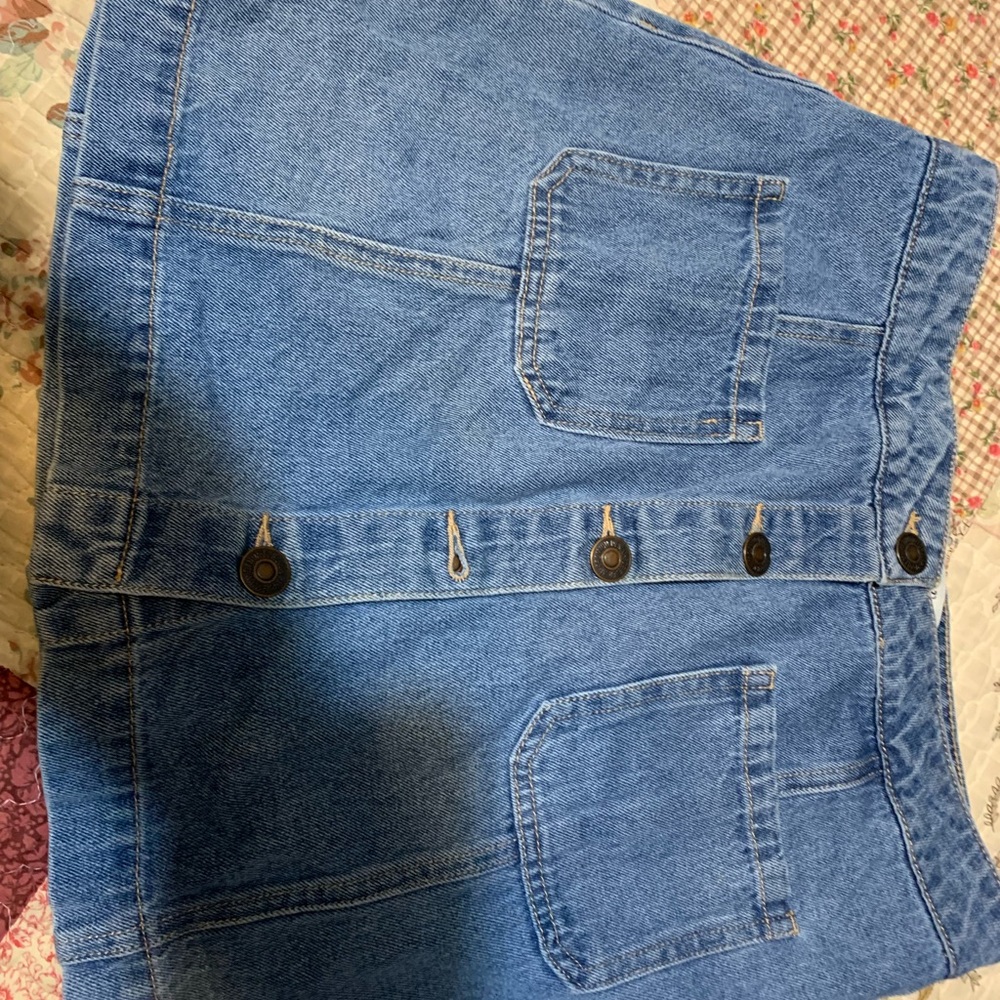Forever 21 Blue Button-Front mini Denim Skirt